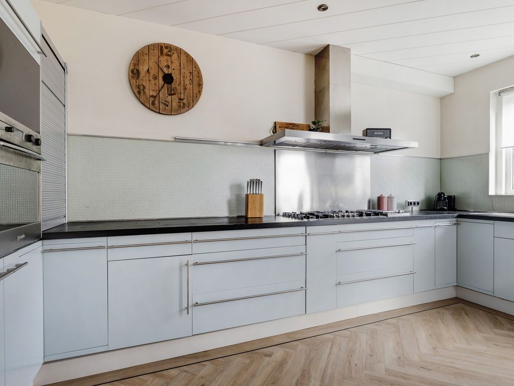 Zestienhovensekade 351, ROTTERDAM