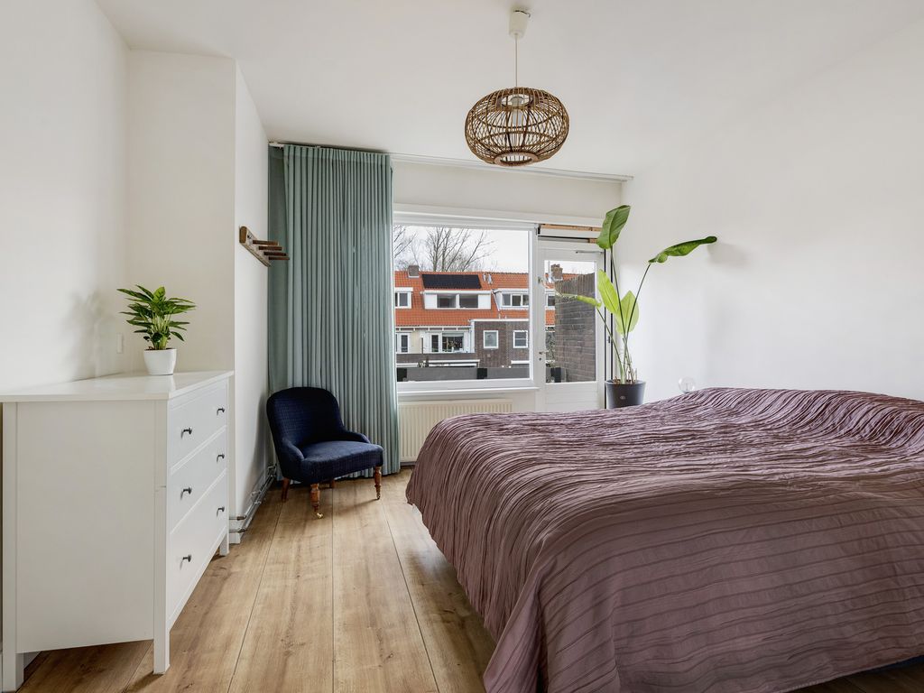 Zestienhovensekade 351, ROTTERDAM