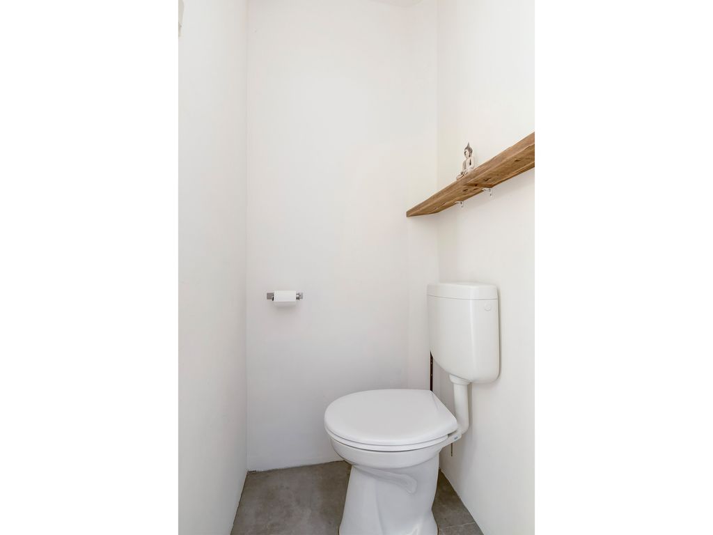 Zestienhovensekade 351, ROTTERDAM