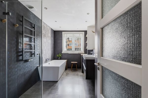 Zestienhovensekade 351