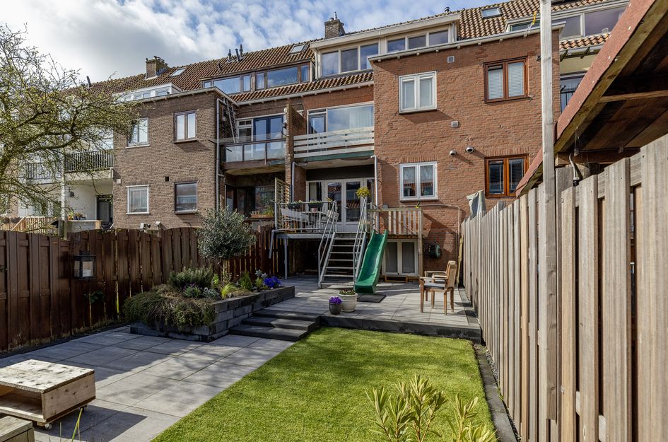 Zestienhovensekade 351