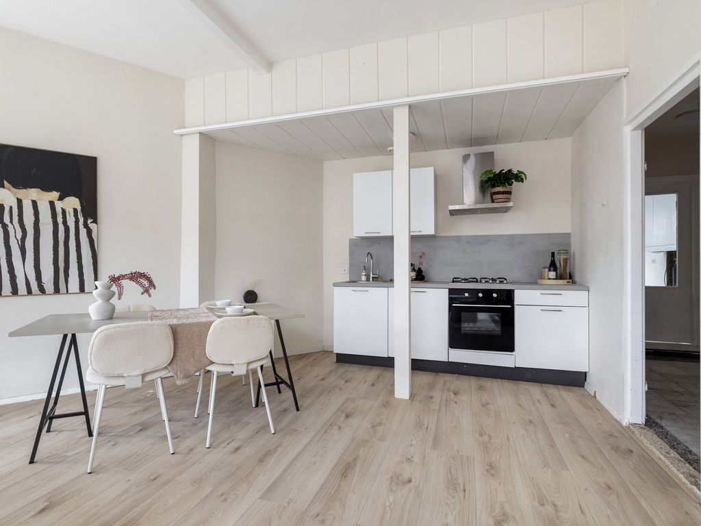 Rozenburgsestraat 44A, SCHIEDAM