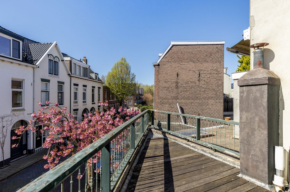 Rozenburgsestraat 44B