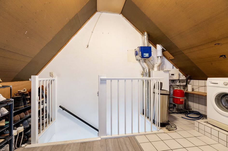 Zestienhovensekade 145