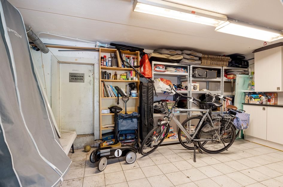 Zestienhovensekade 145