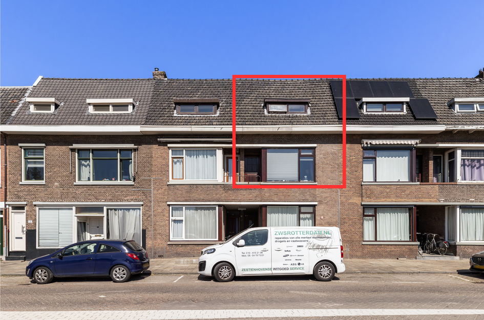 Zestienhovensekade 97A