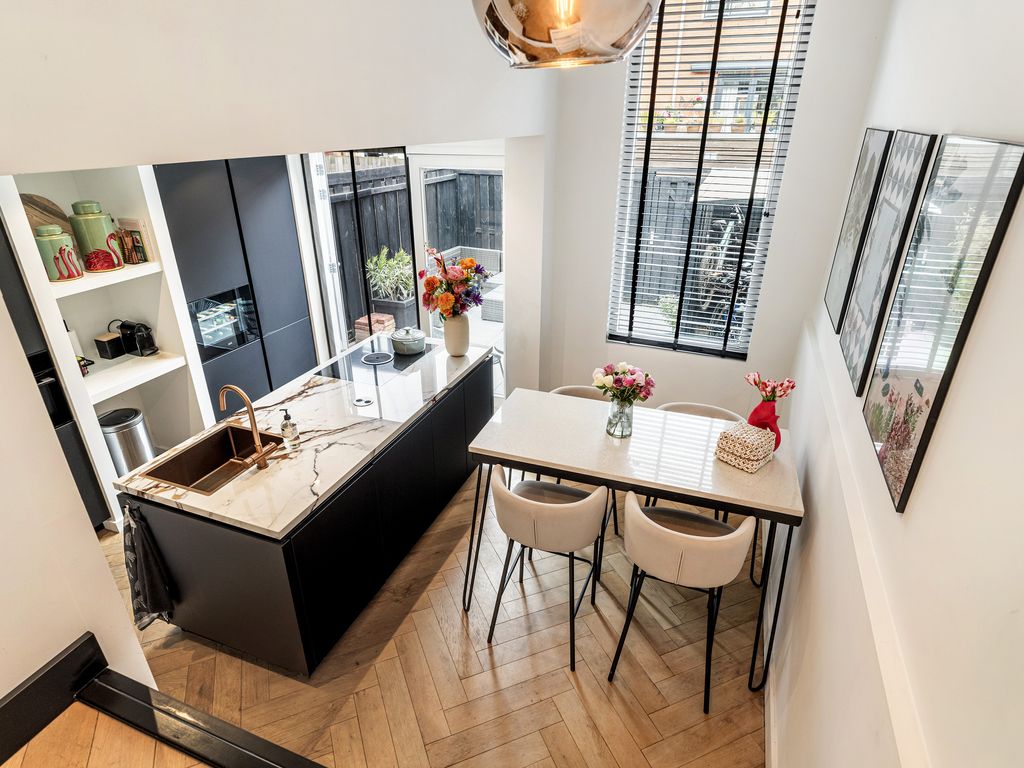 Halleystraat 23A, SCHIEDAM