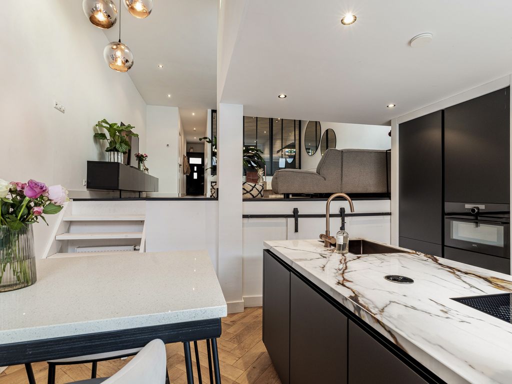Halleystraat 23A, SCHIEDAM