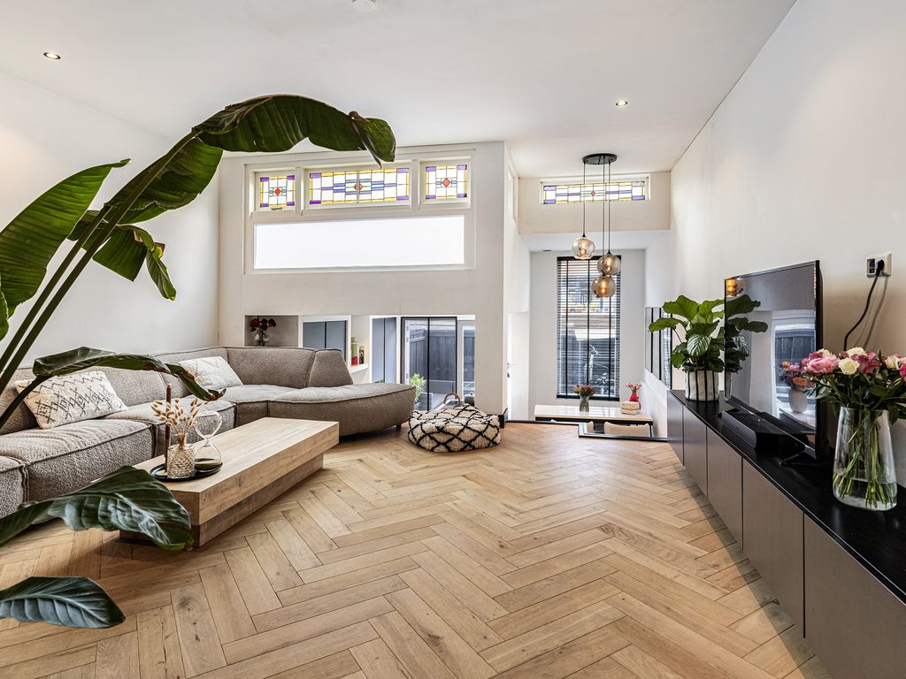 Halleystraat 23A, SCHIEDAM