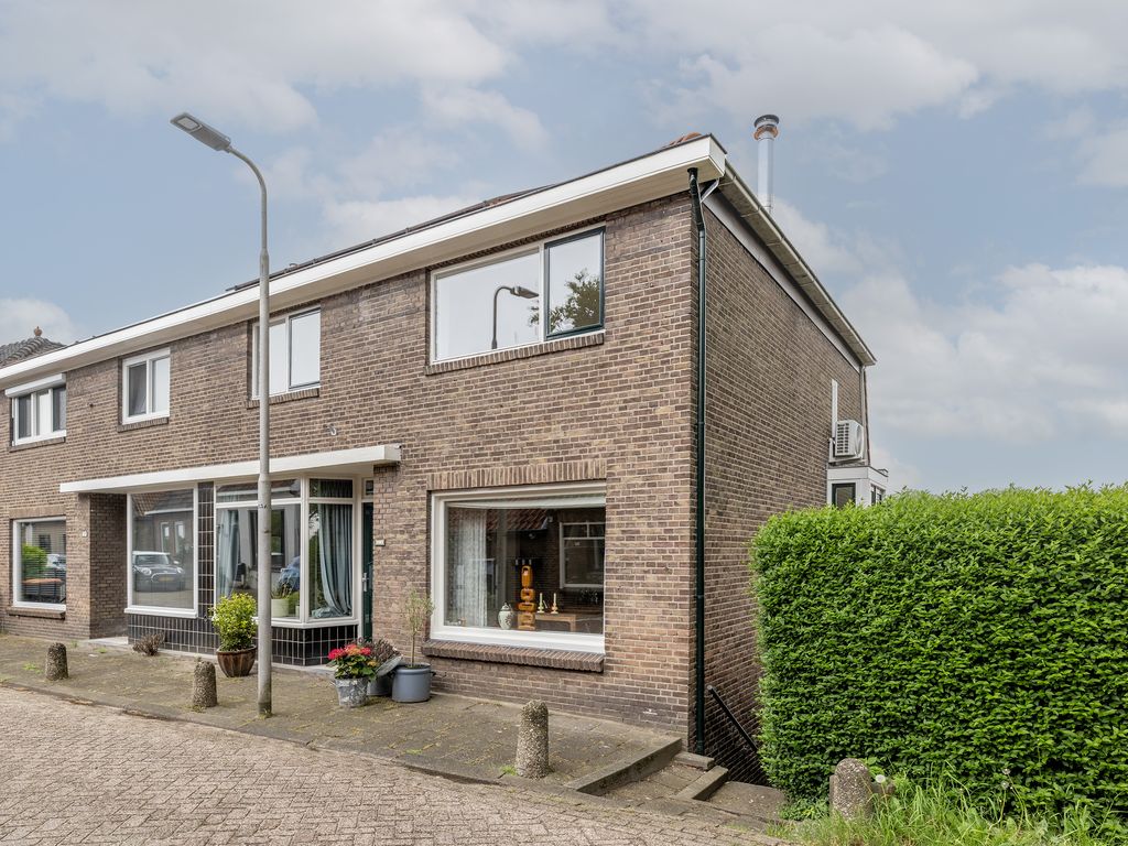 Ringdijk 27a, RIDDERKERK