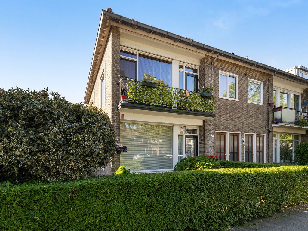 2e Hogenbanweg 67A, ROTTERDAM