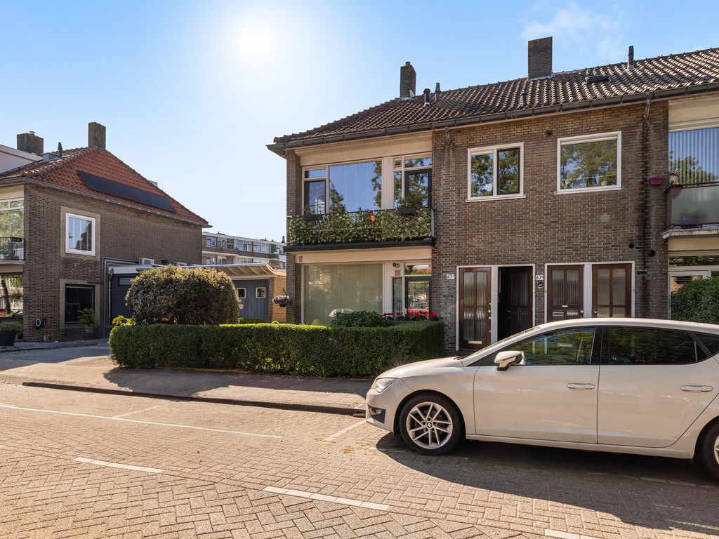2e Hogenbanweg 67A, ROTTERDAM