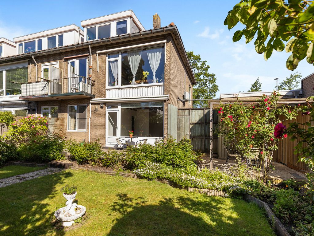 2e Hogenbanweg 67A, ROTTERDAM