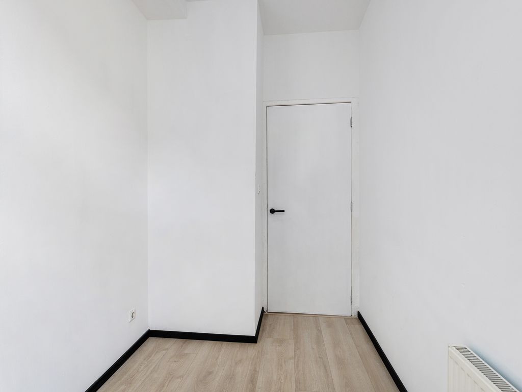 Burgemeester Bosstraat 28, ROTTERDAM