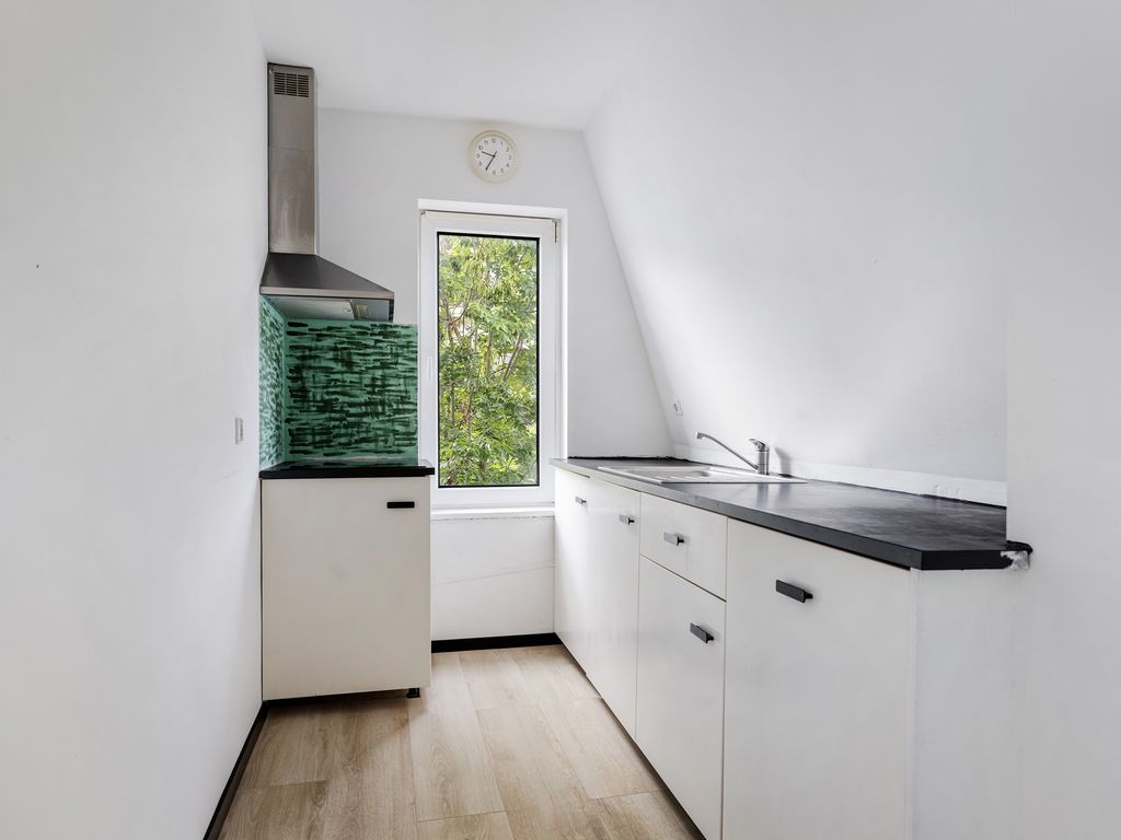 Burgemeester Bosstraat 28, ROTTERDAM
