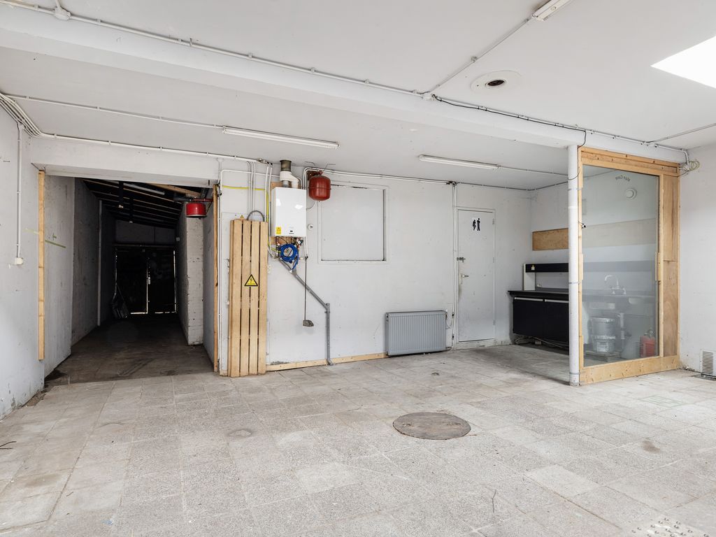 Burgemeester Bosstraat 28, ROTTERDAM