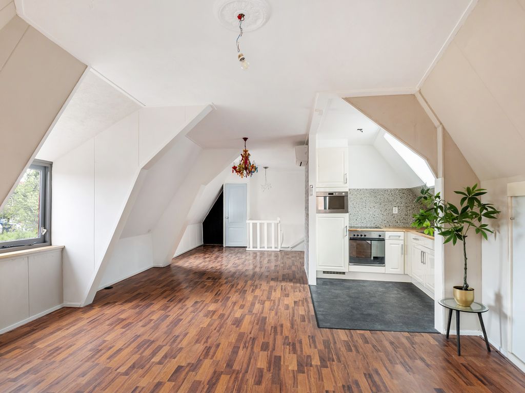 Burgemeester Bosstraat 12, ROTTERDAM