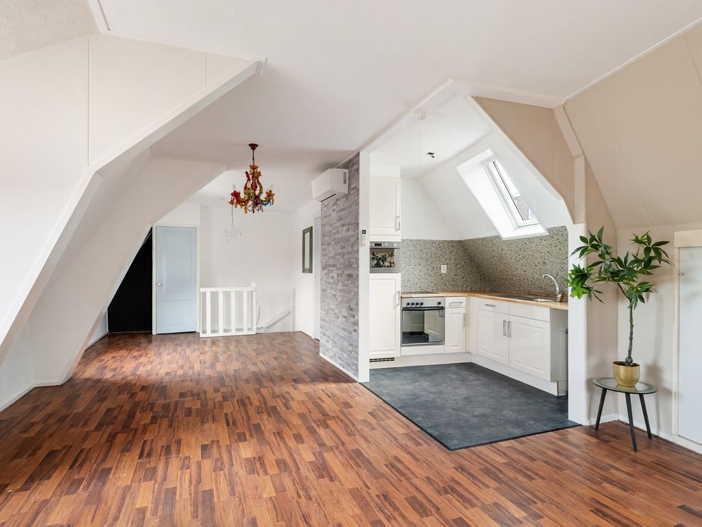 Burgemeester Bosstraat 12, ROTTERDAM