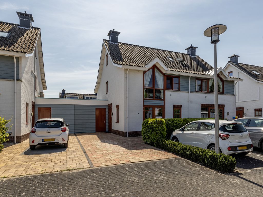 Klapwijkse eilanden 50, BERKEL EN RODENRIJS