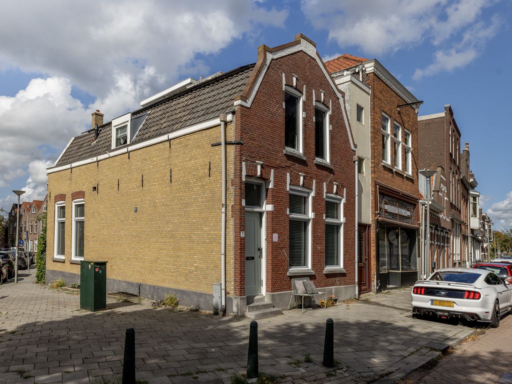 Zestienhovensekade 7, ROTTERDAM