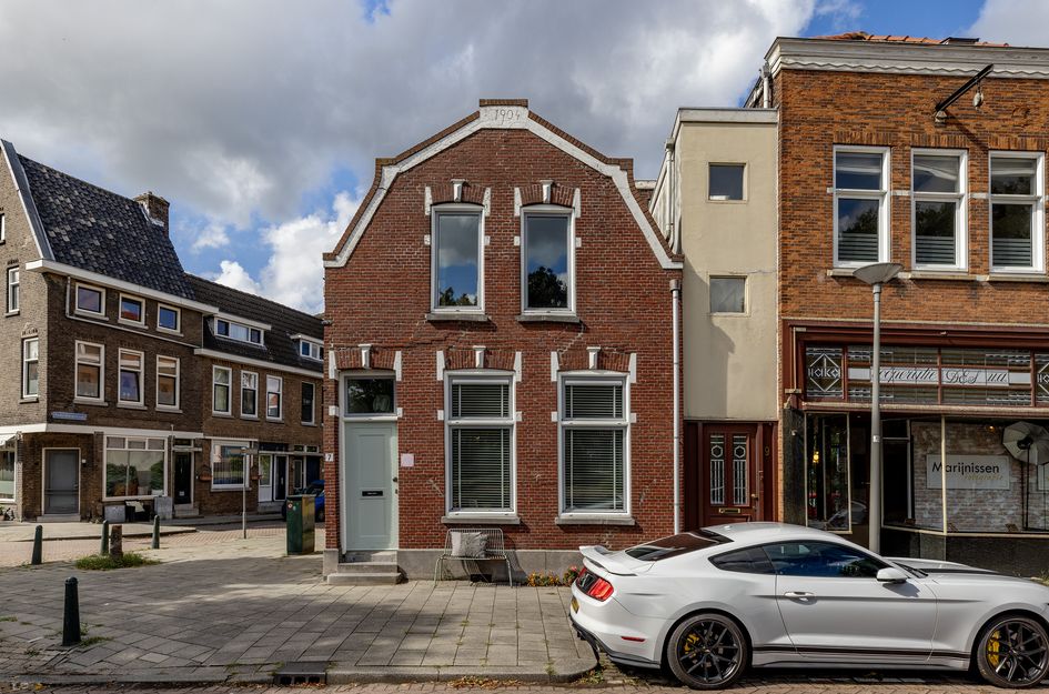 Zestienhovensekade 7
