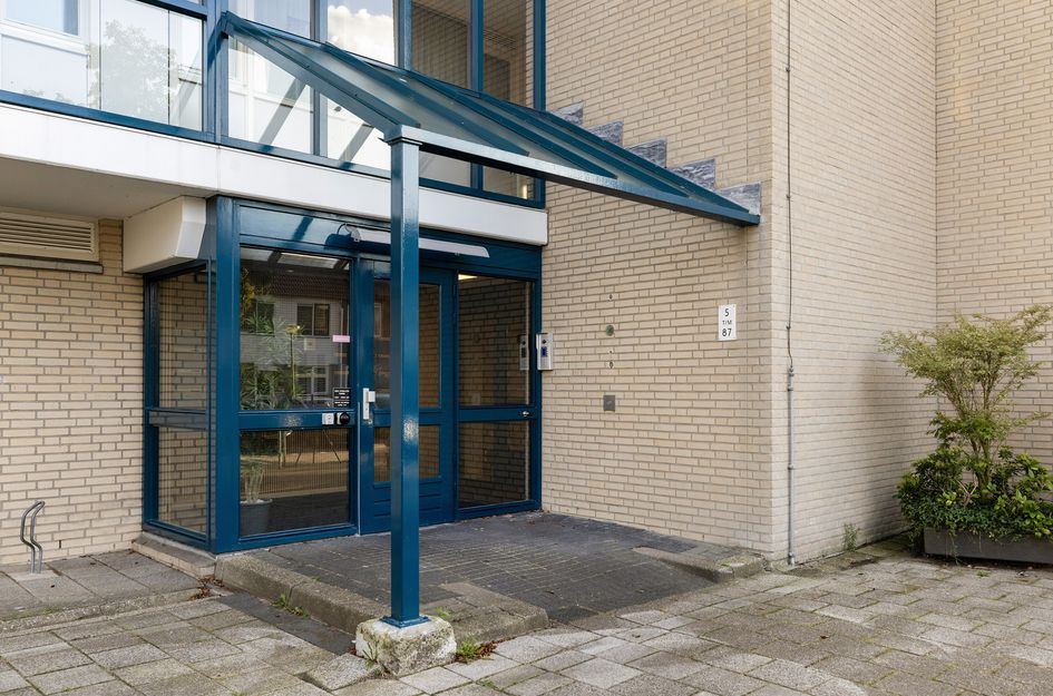 Eduard C F Hellendoornstraat 75