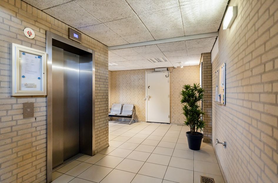 Eduard C F Hellendoornstraat 75