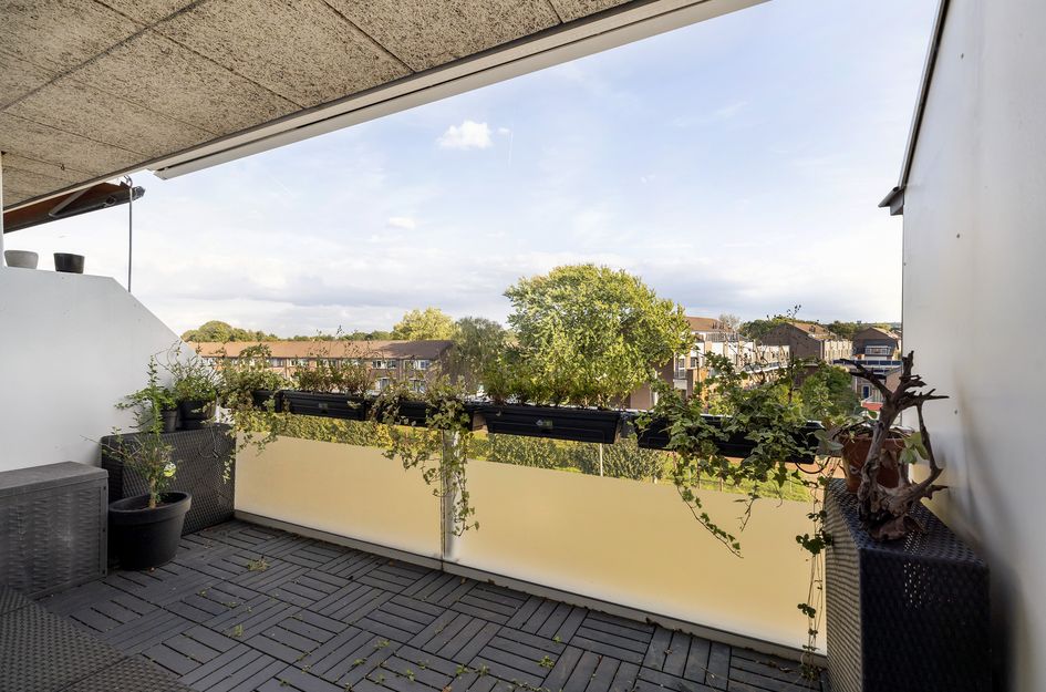 Eduard C F Hellendoornstraat 75