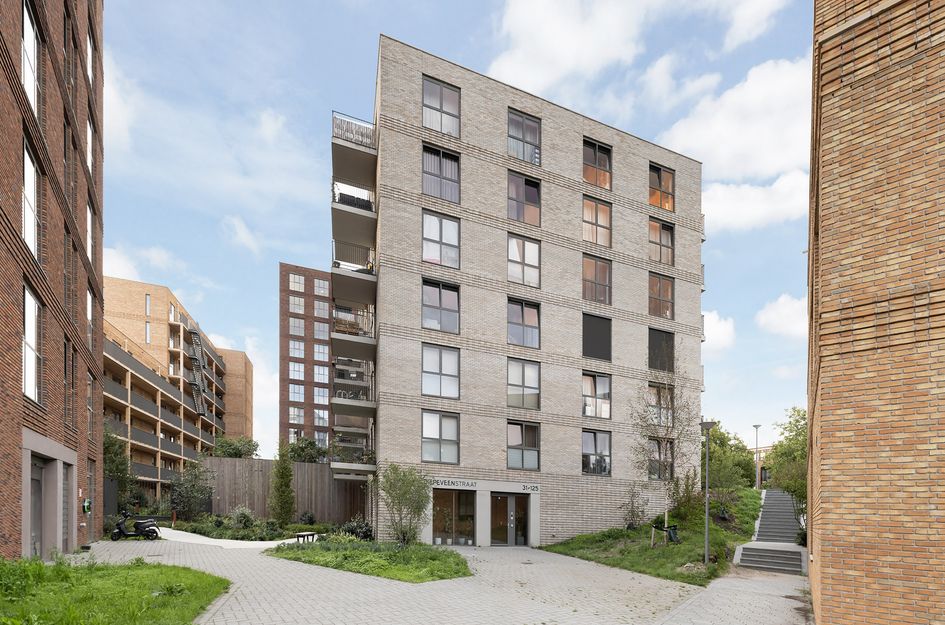Diepeveenstraat 37