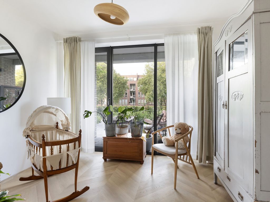 Diepeveenstraat 37, ROTTERDAM