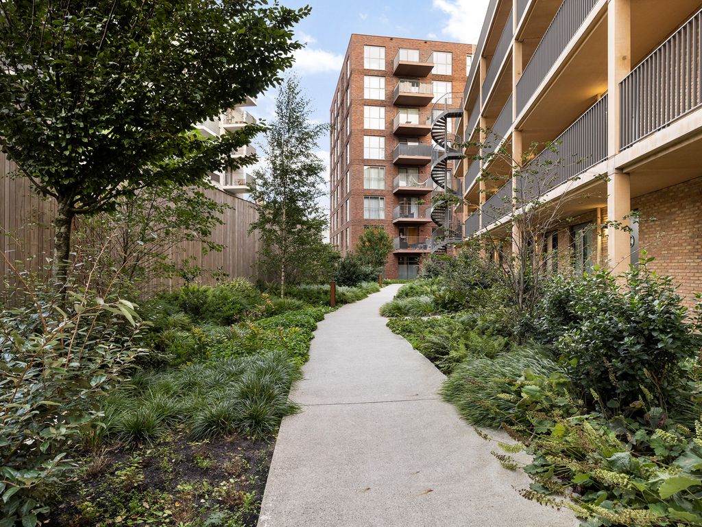 Diepeveenstraat 37, ROTTERDAM