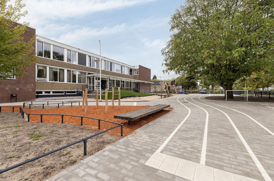 Hoekersingel 35