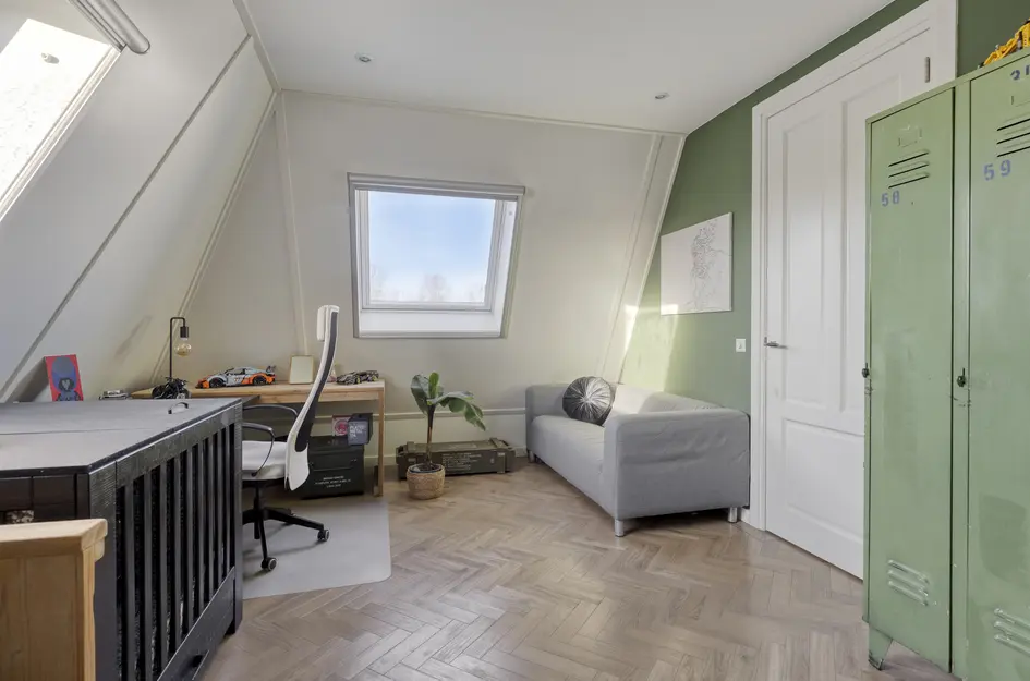 Adam Knikmanstraat 5