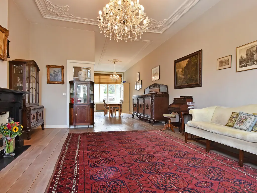 Koninginnegracht 113, 'S-GRAVENHAGE