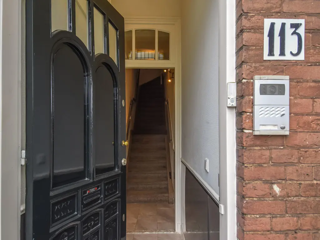 Koninginnegracht 113, 'S-GRAVENHAGE