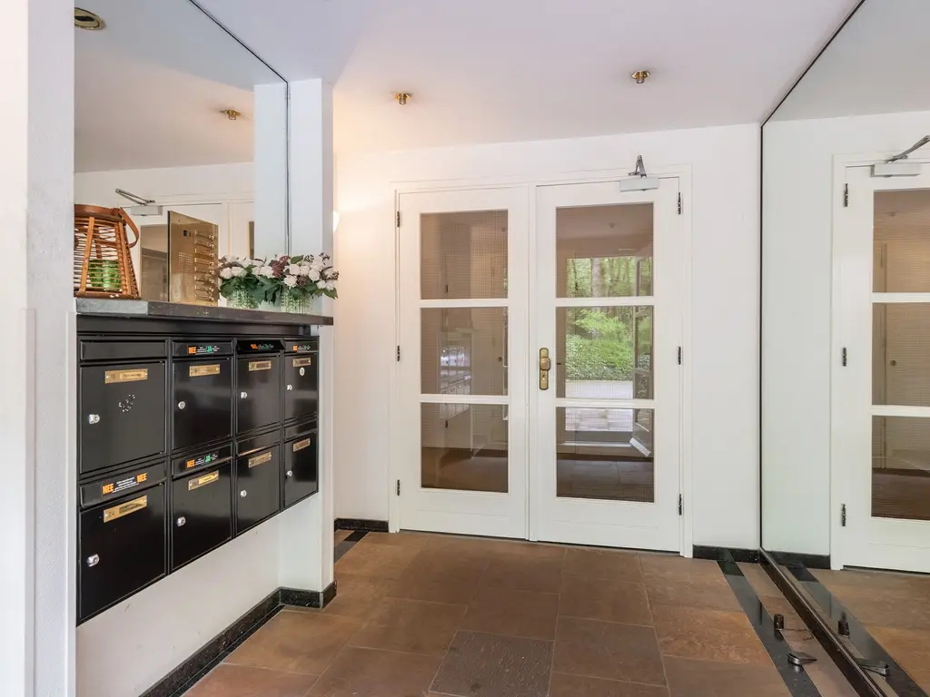 Laan van Pluymestein 30, WASSENAAR