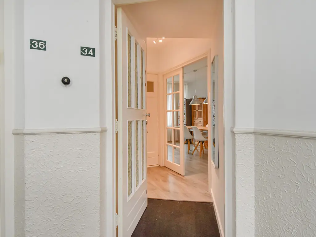 van Watervlietstraat 34, VOORBURG