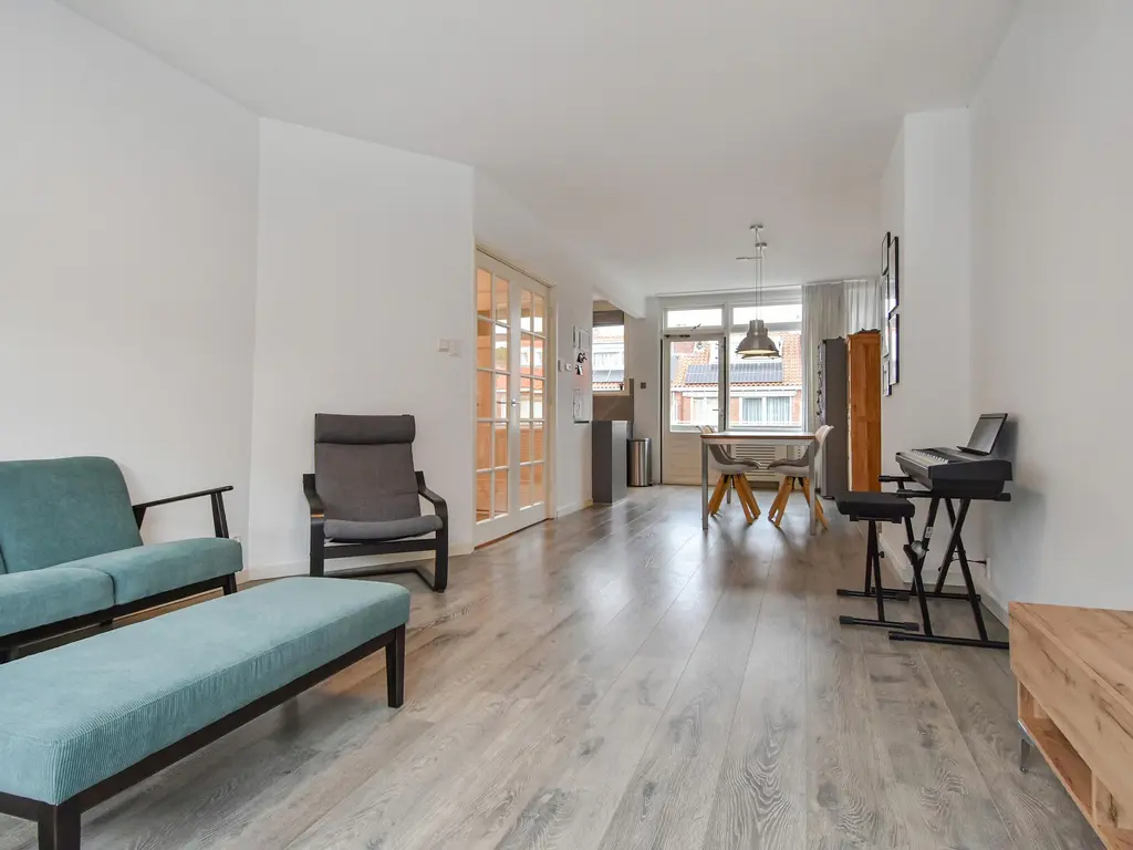 van Watervlietstraat 34, VOORBURG