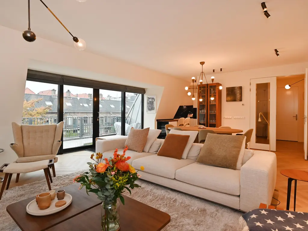Koninginnegracht 92B, 'S-GRAVENHAGE