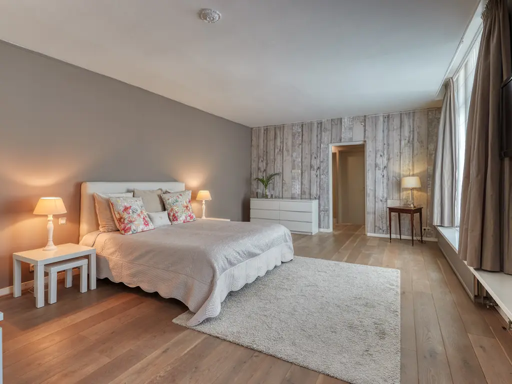 Plaats 24A, 'S-GRAVENHAGE