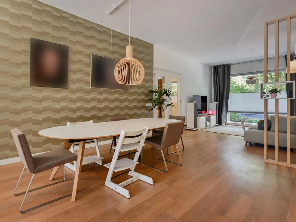 Van Soutelandelaan 7, 'S-GRAVENHAGE
