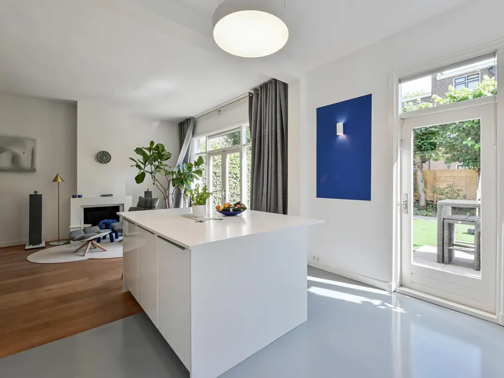 Van Soutelandelaan 7, 'S-GRAVENHAGE