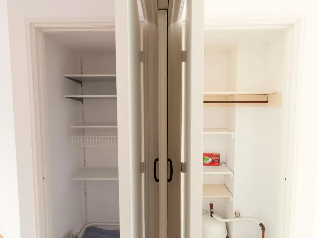 Goudenregenstraat 288, 'S-GRAVENHAGE