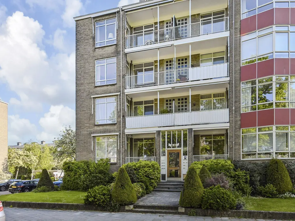 Laan van Clingendael 97, 'S-GRAVENHAGE