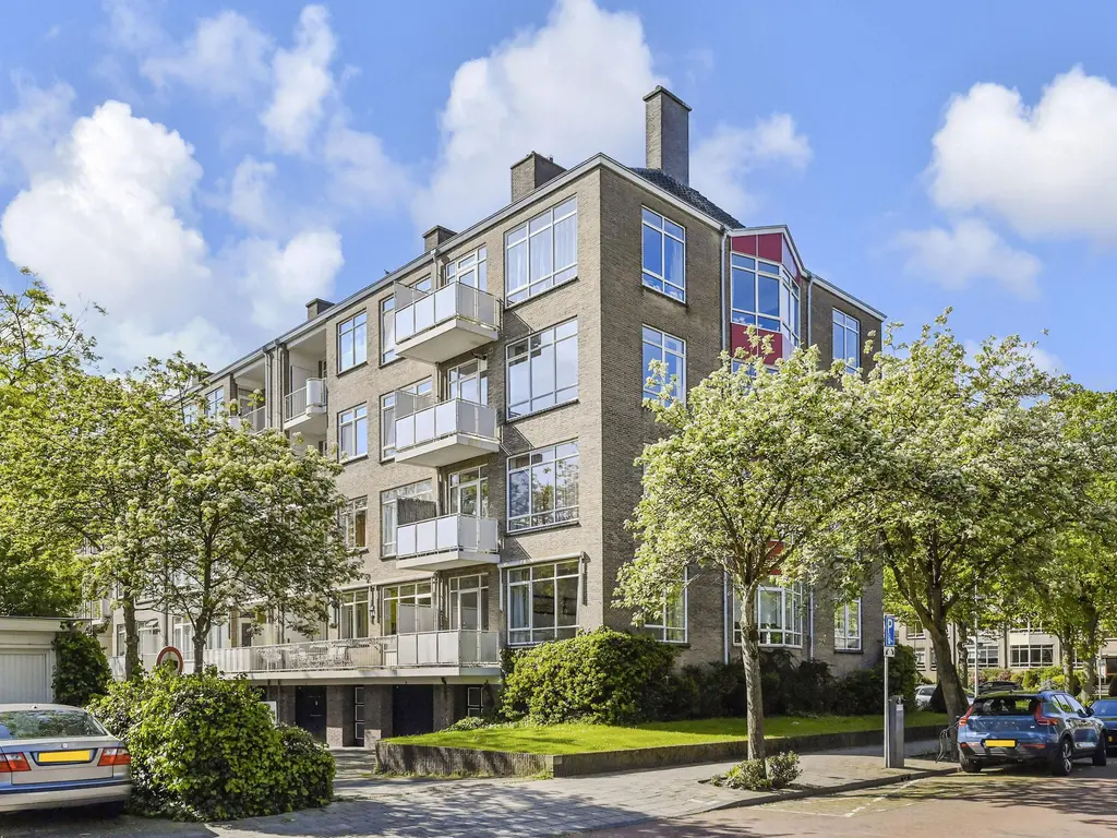 Laan van Clingendael 97, 'S-GRAVENHAGE