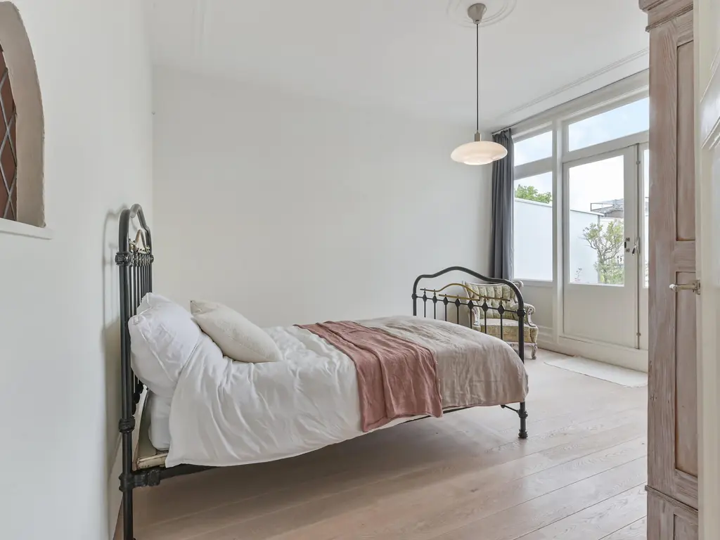Van Beverningkstraat 131A, 'S-GRAVENHAGE