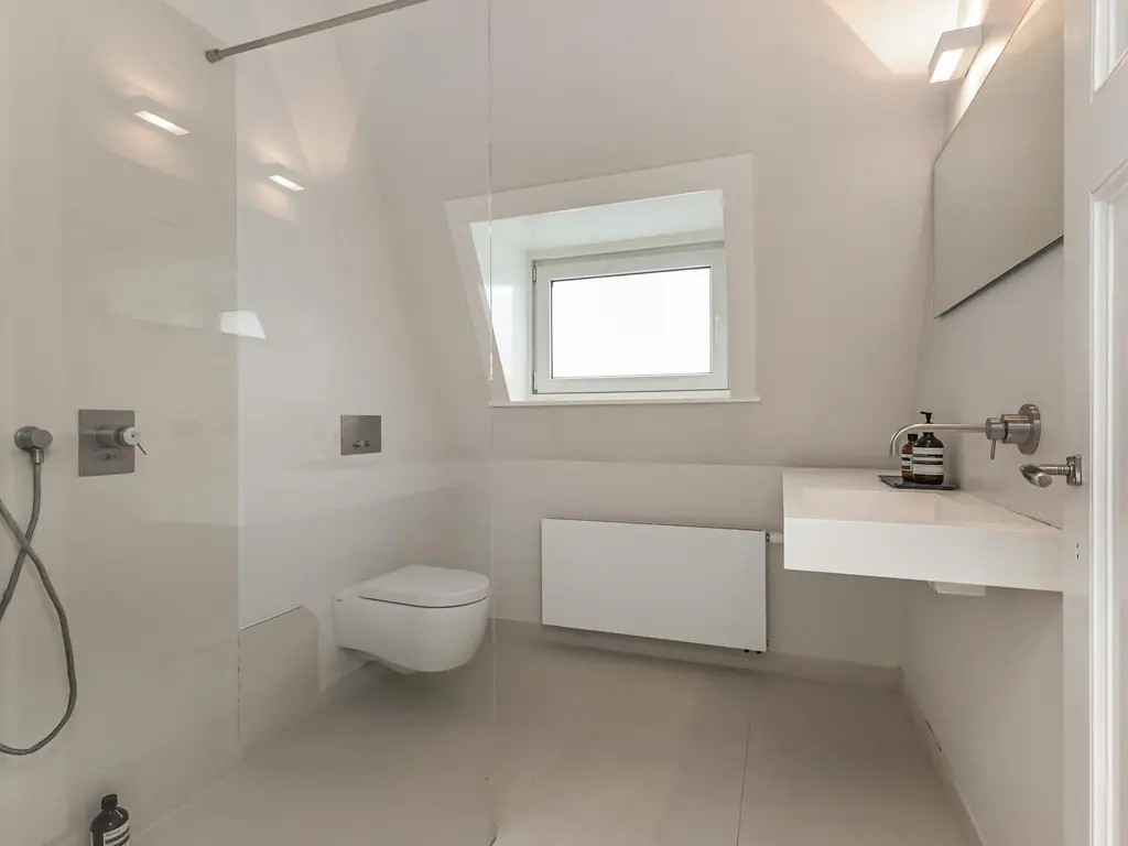 Van Beverningkstraat 131A, 'S-GRAVENHAGE
