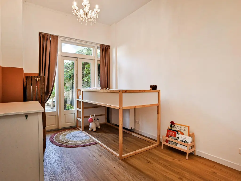 van Naeltwijckstraat 235, VOORBURG