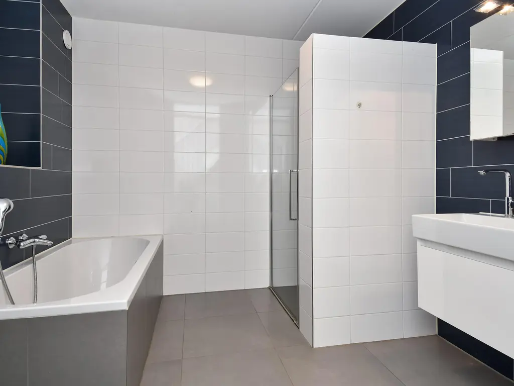 Lekstraat 113, 'S-GRAVENHAGE