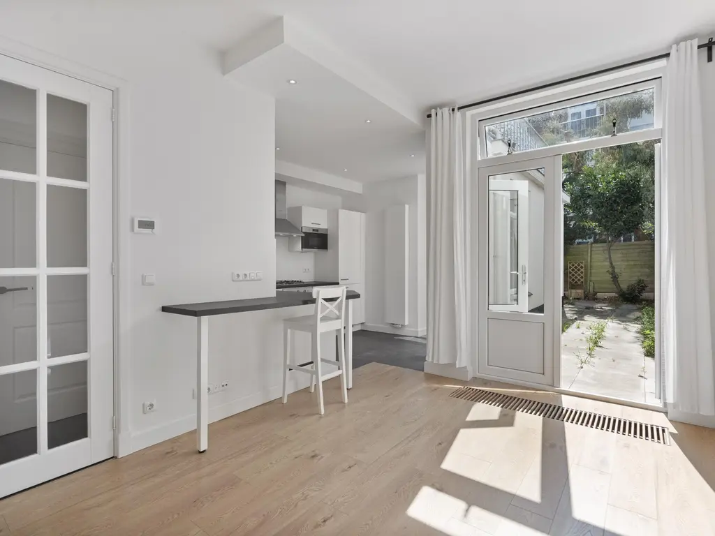 Hendrik van Deventerstraat 138, 'S-GRAVENHAGE